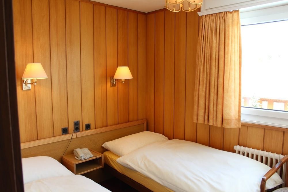 Hotel Elite Кранс Монтана Екстериор снимка